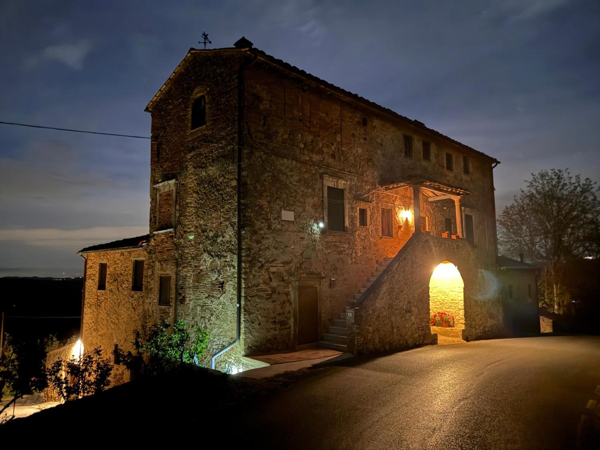 Ferienwohnung Casa Zeno Volterra Exterior foto